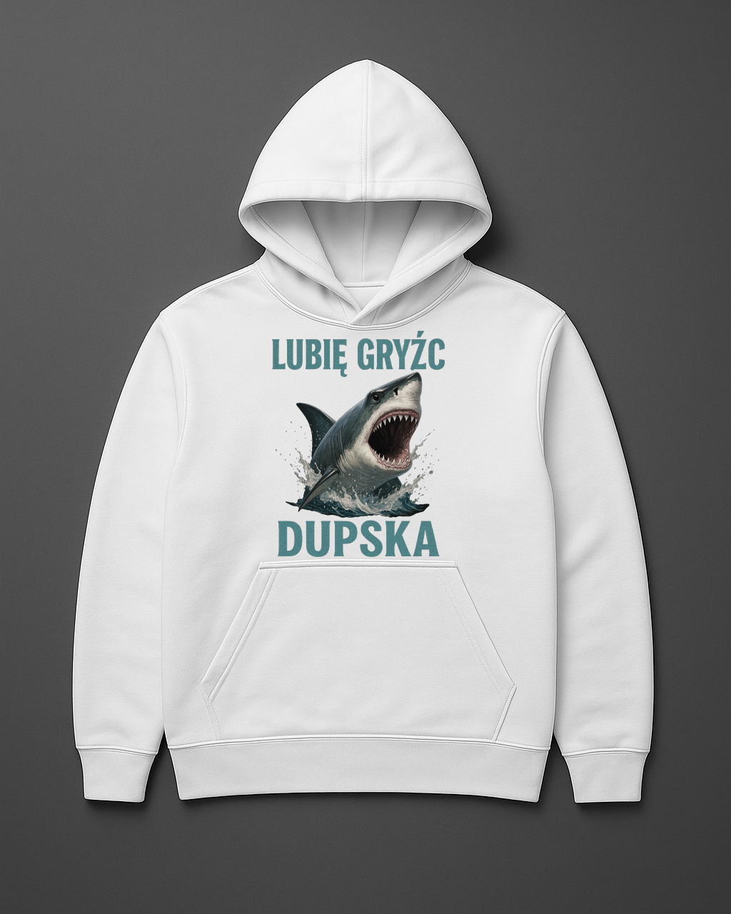 Bluza z nadrukiem rekina i napisem Lubię gryźć dupska na szarym tle.