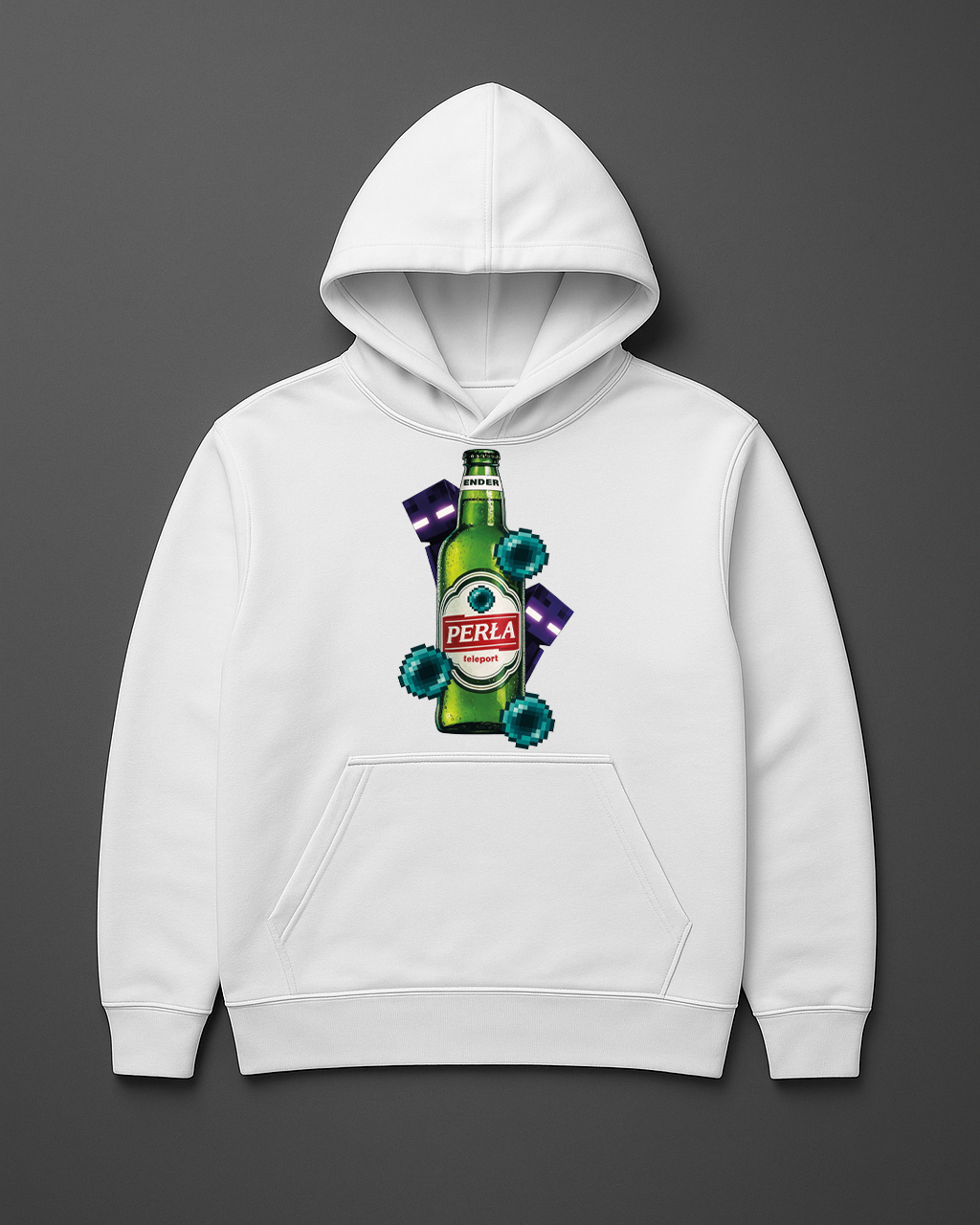 Bluza z nadrukiem butelki Perła i elementami pikselowymi, białe tło.