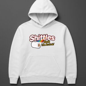 Biała bluza z zabawnym nadrukiem przedstawiającym rolkę papieru toaletowego.