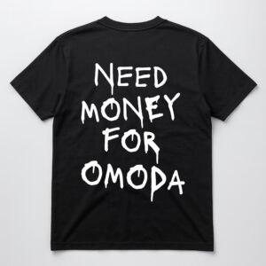Czarna koszulka z napisem Need Money for Omoda.