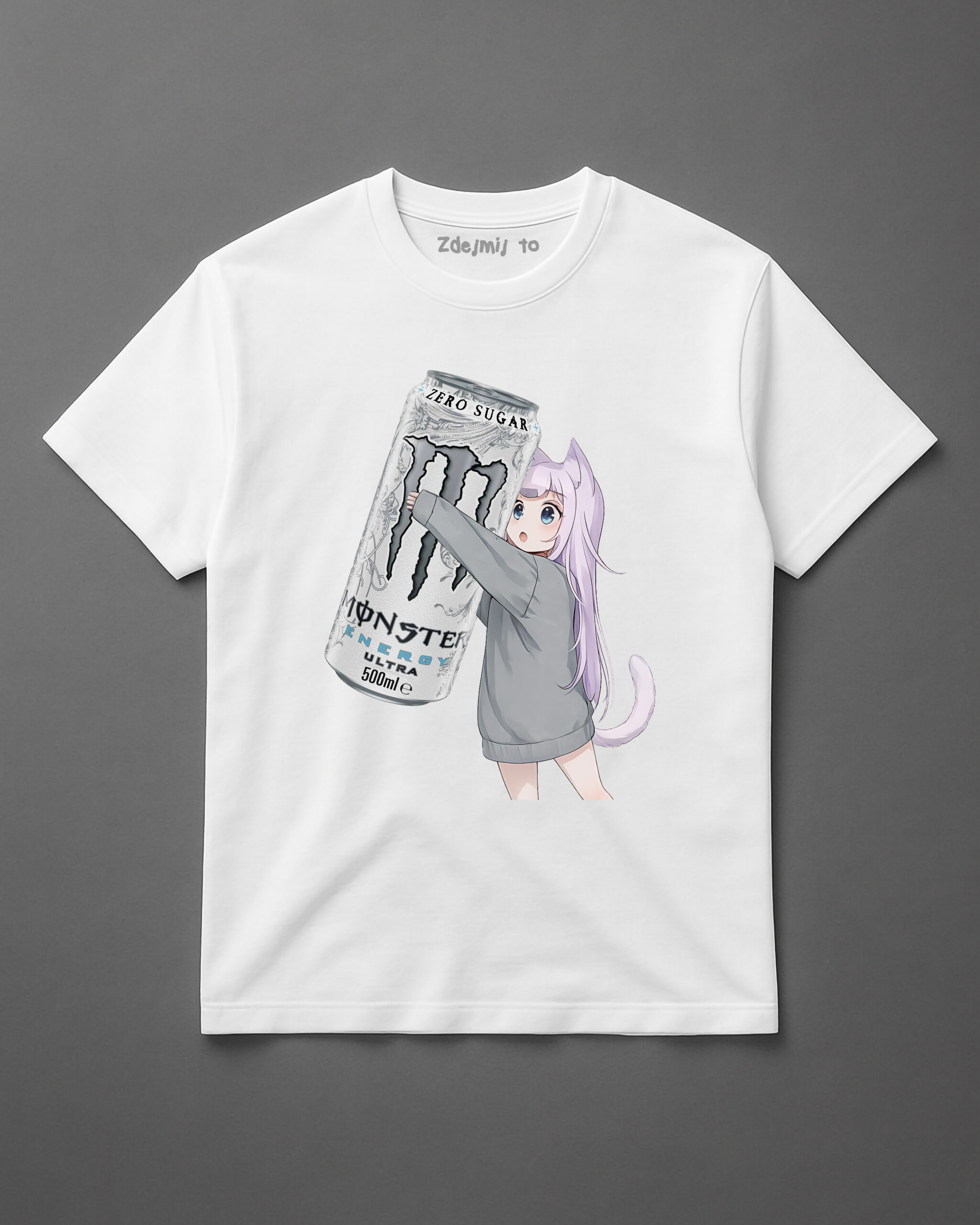 Koszulka z grafiką anime i puszką napoju energetycznego Monster.