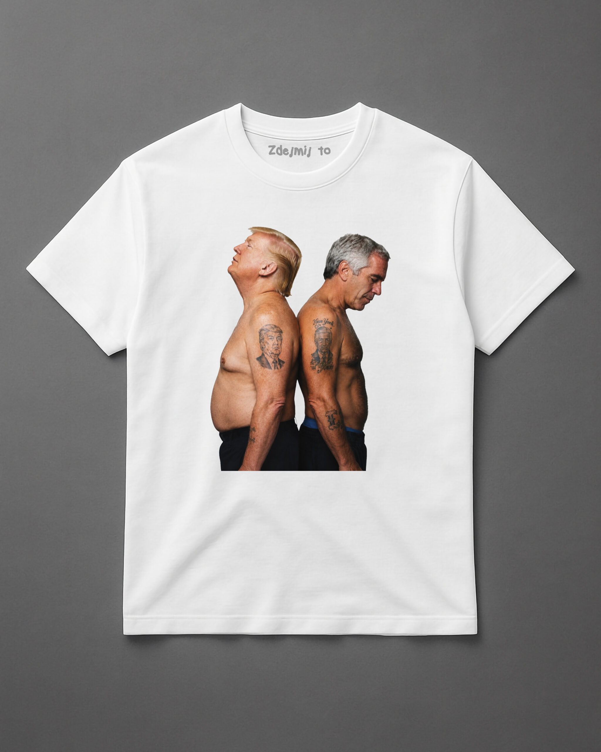 T-shirt z grafiką dwóch mężczyzn stojących plecami, jeden z tatuażem.